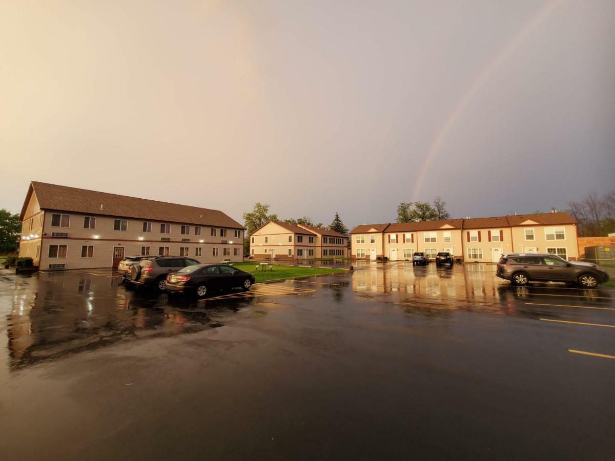 Stay Vacation Homes Ниагарски водопад Екстериор снимка